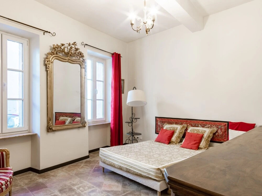 Elegant Holiday Home in Olonzac With Private Swimming Pool