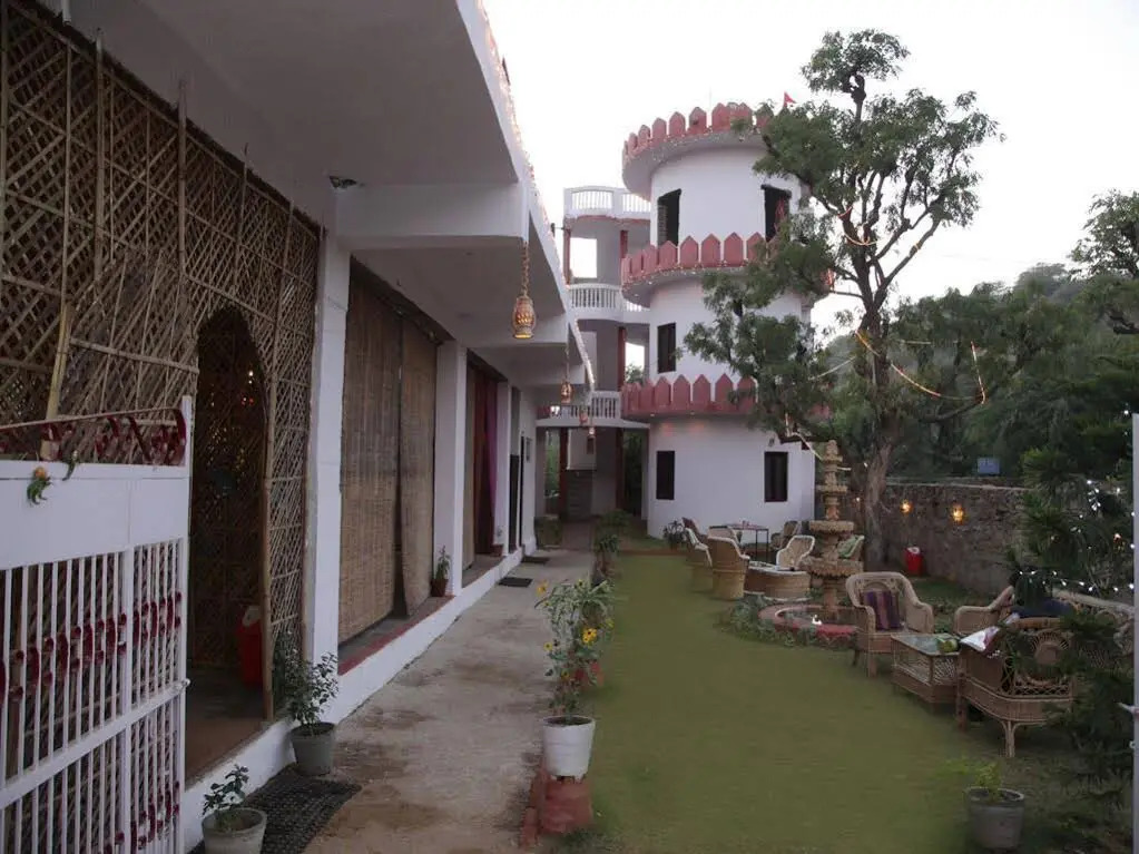 Amrutham Hotel