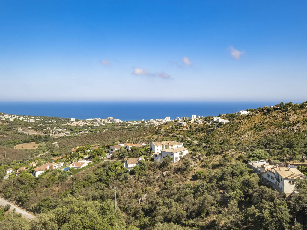 Beautiful Villa in Castell-Platja d'Aro with Pool, Sea Views