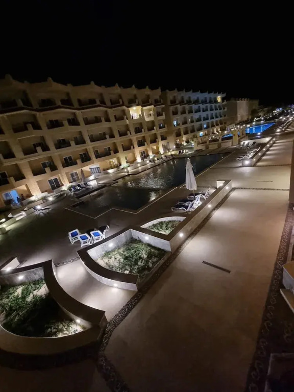 Stunning New 2-bed Apartment Near El Gouna