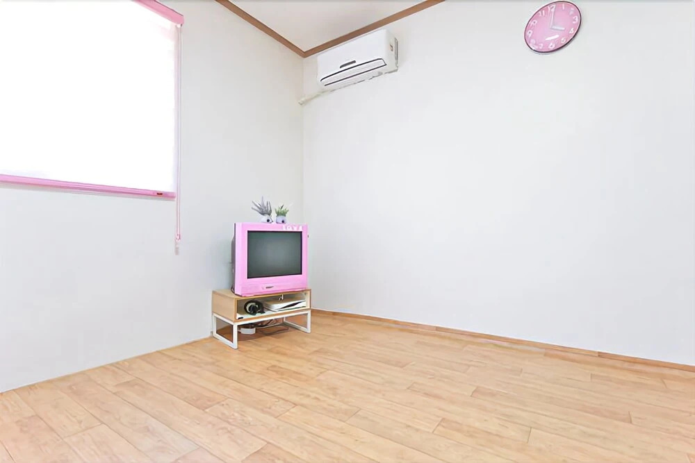 Jecheon Oksunbon Pension
