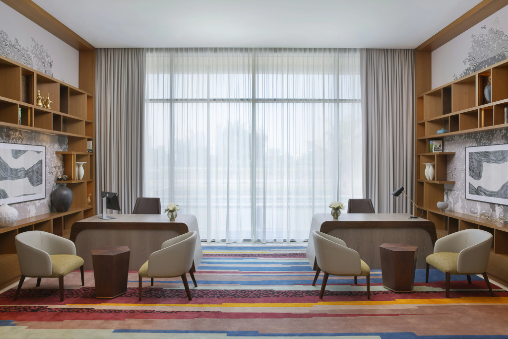 DoubleTree by Hilton Sharjah Waterfront Hotel And Residences