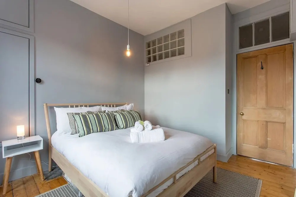 Ultra Stylish City Centre 1-bedroom Apartment