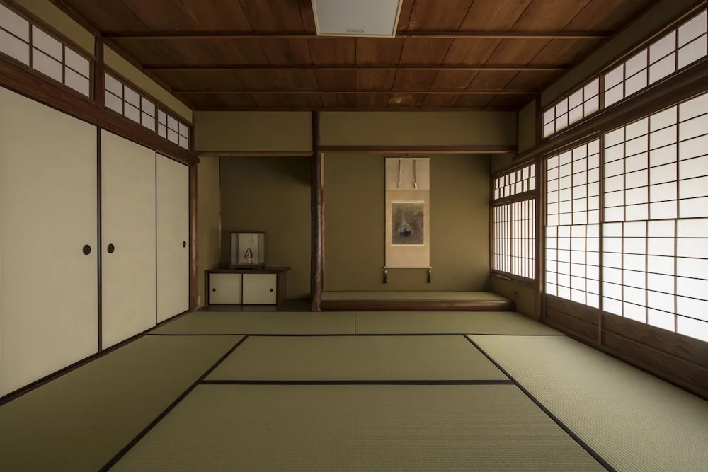 Gion Komatsu
