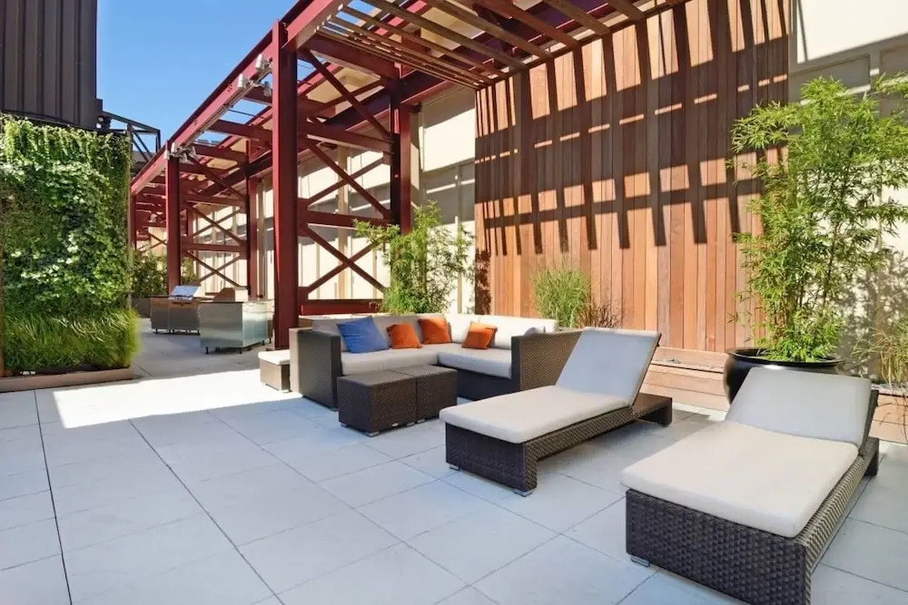 Global Luxury Suites at Hanover Square