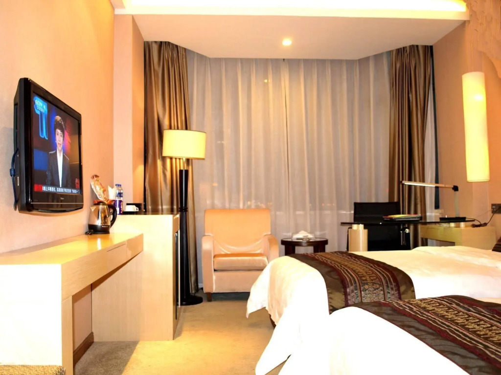 Youfeng Lakeview Hotel