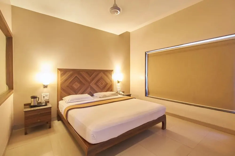 Sai Palace Budget Hotel