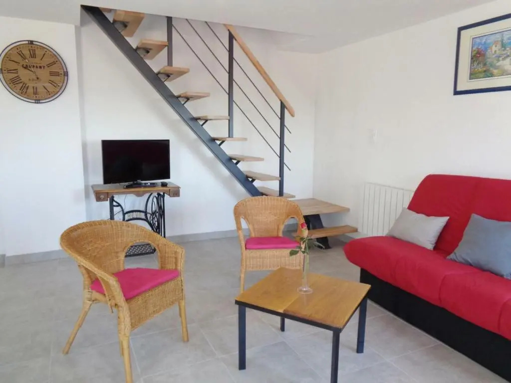 Gîte paisible 3 chambres avec cheminée et animaux admis - FR-1-496-221