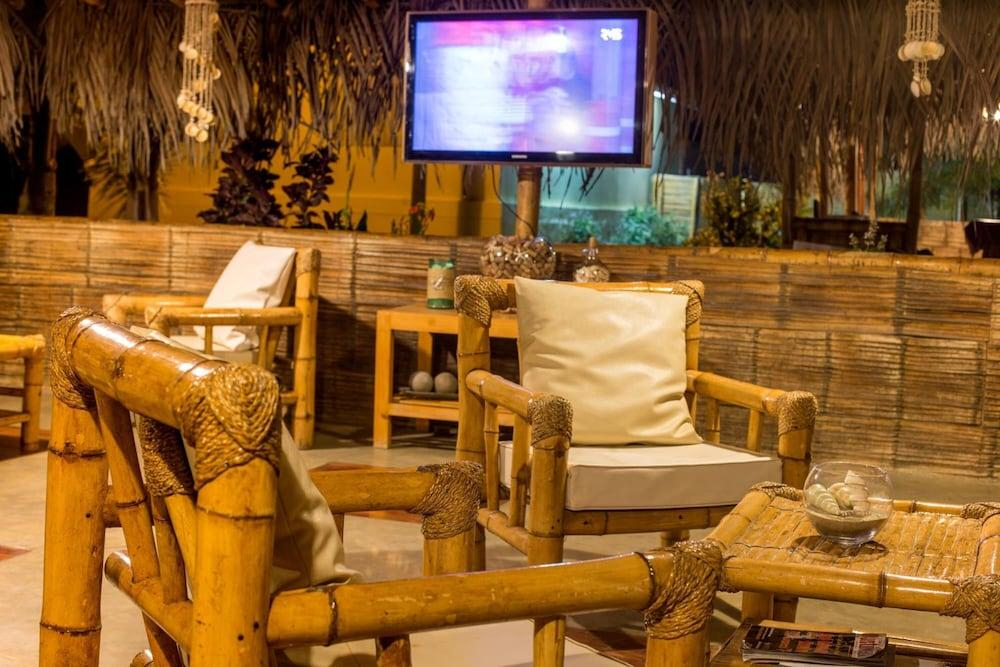 ÓRGANOS BEACH bungalows & suites