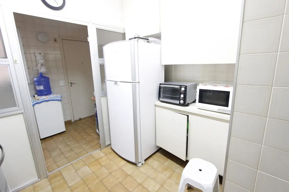 150m da praia com piscina aquecida e sauna