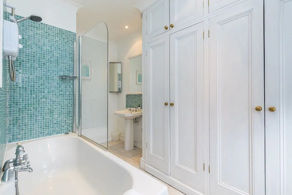 Morleys Rooms - Located in the heart of Hurstpierpoint by Huluki Sussex Stays