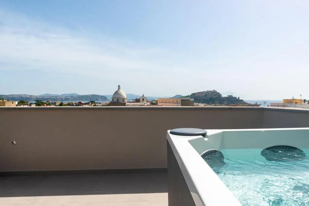 Insula Boutique Hotel
