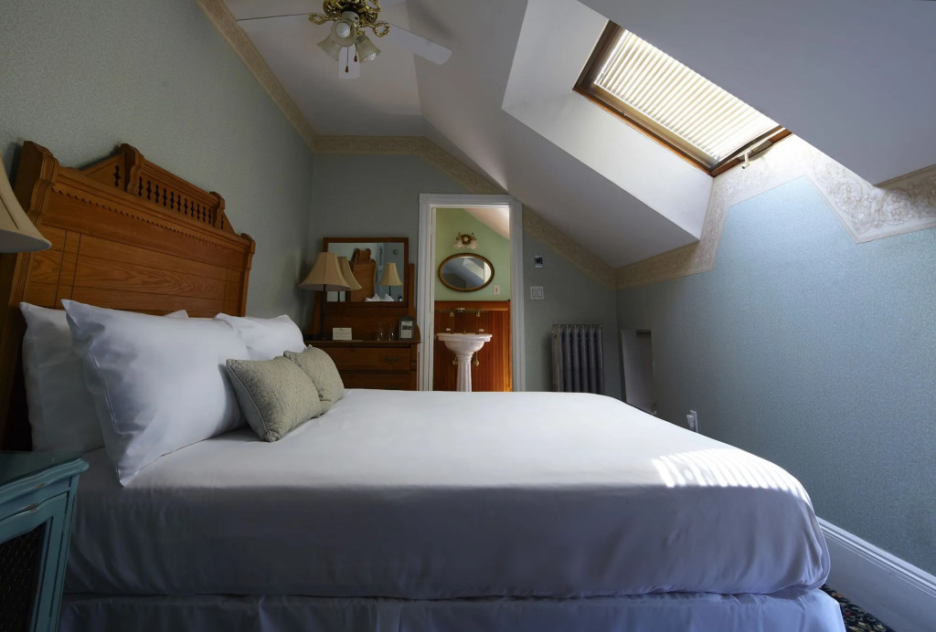 Andrie Rose Inn