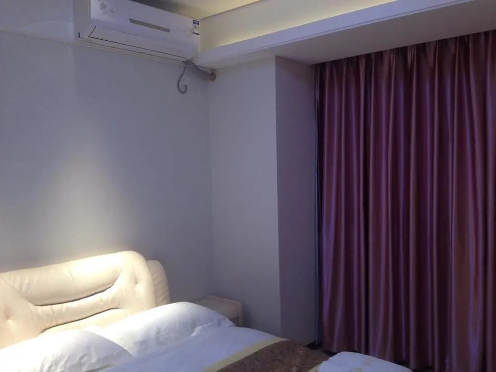 Bojing Hopson Plaza Apartment Hotel - Room 1803