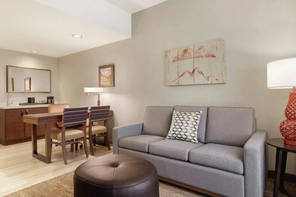 Embassy Suites By Hilton South Jordan Salt Lake City