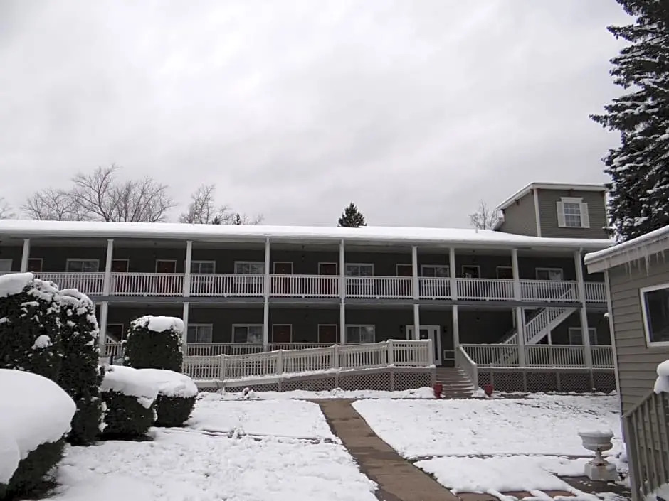 Edelweiss Ski Lodge