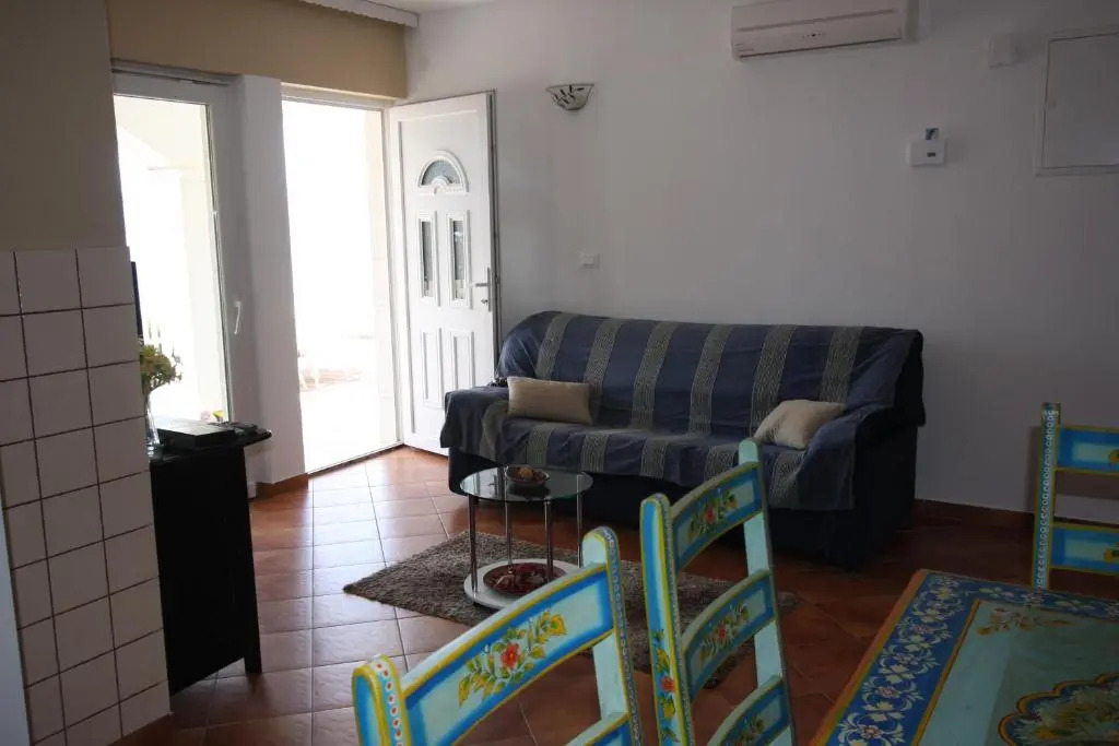 Apartments Ambiente mit Pool