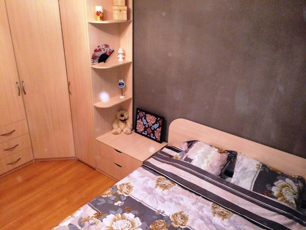 Apartment 89