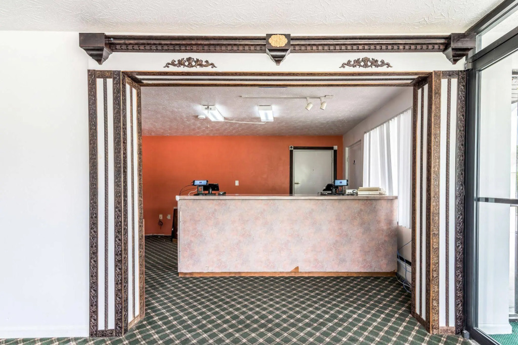 Motel 6-Attalla, AL