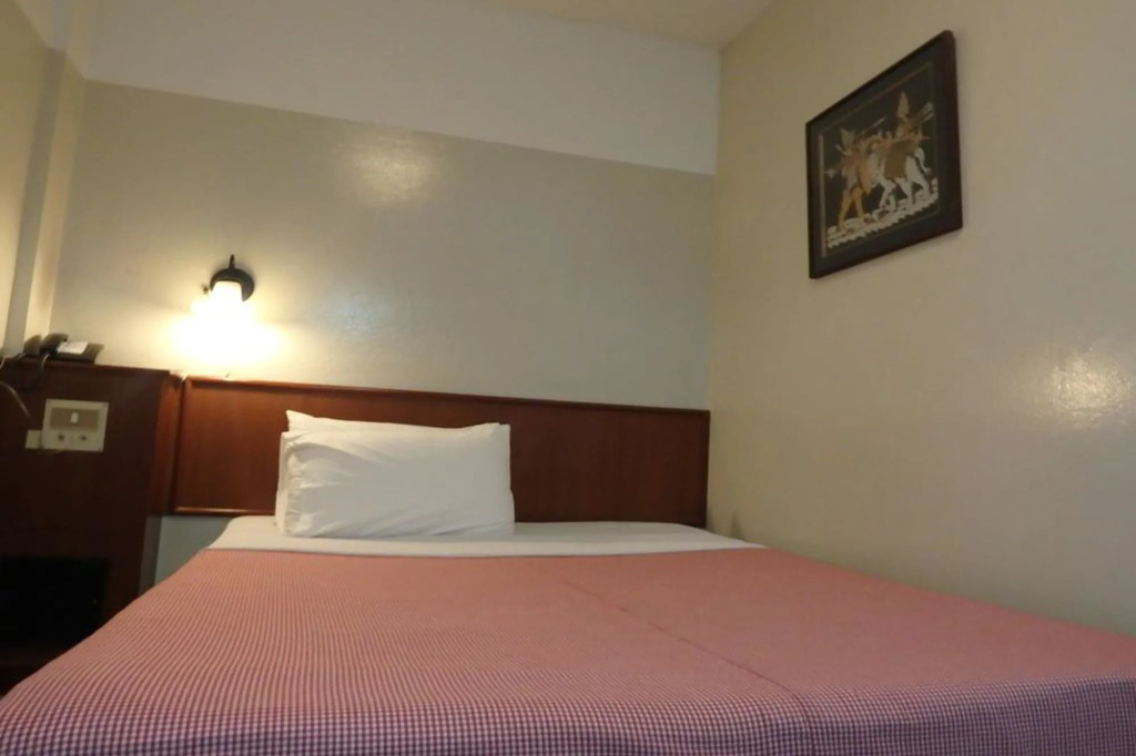Sakol Hotel