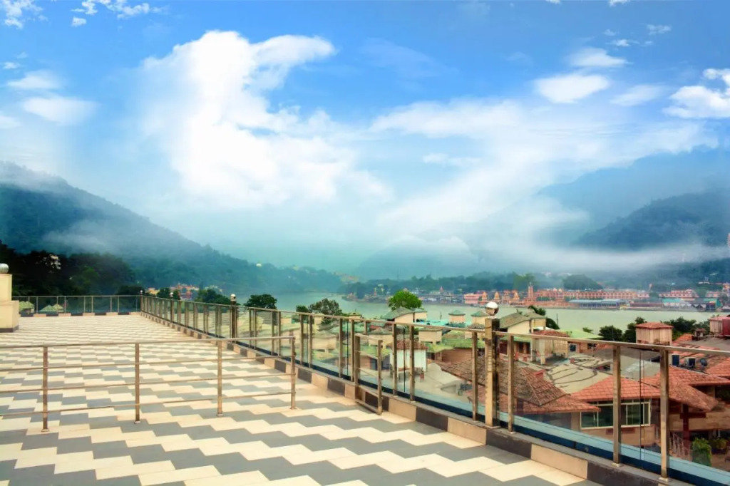 Hotel Vasundhara Palace