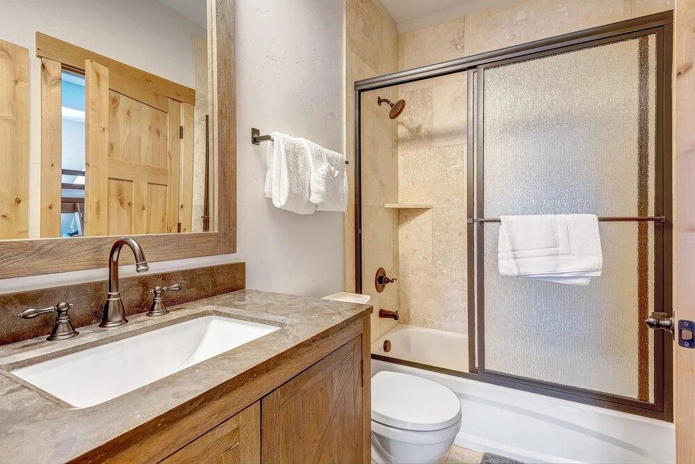Beautiful 4BD near Winter Park HOT TUB