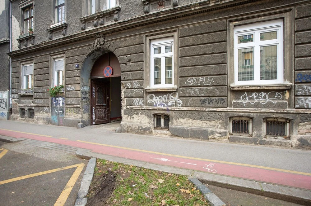 Crown Rooms