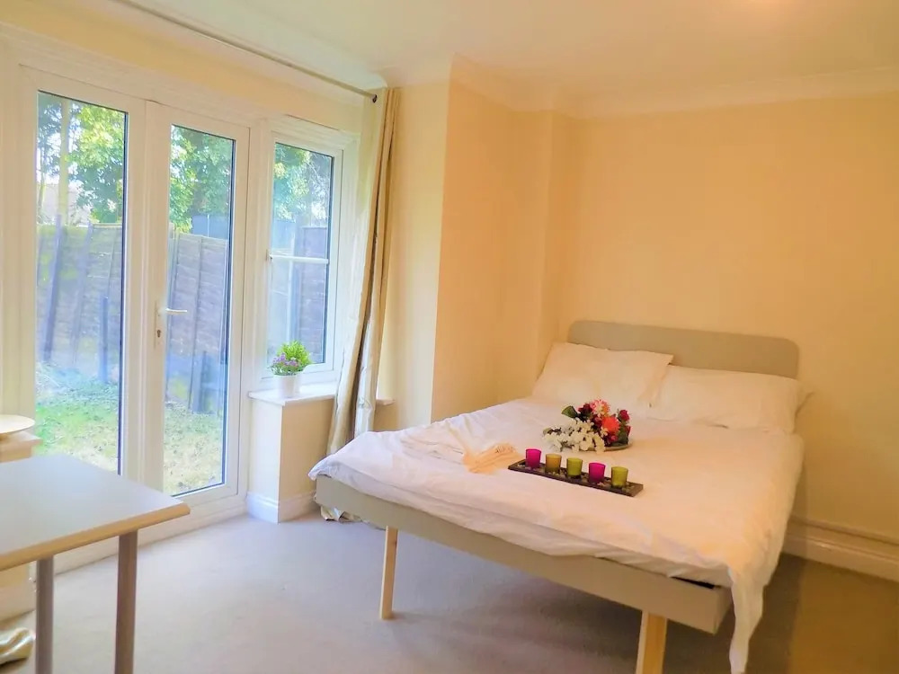 Gilbert Homestay