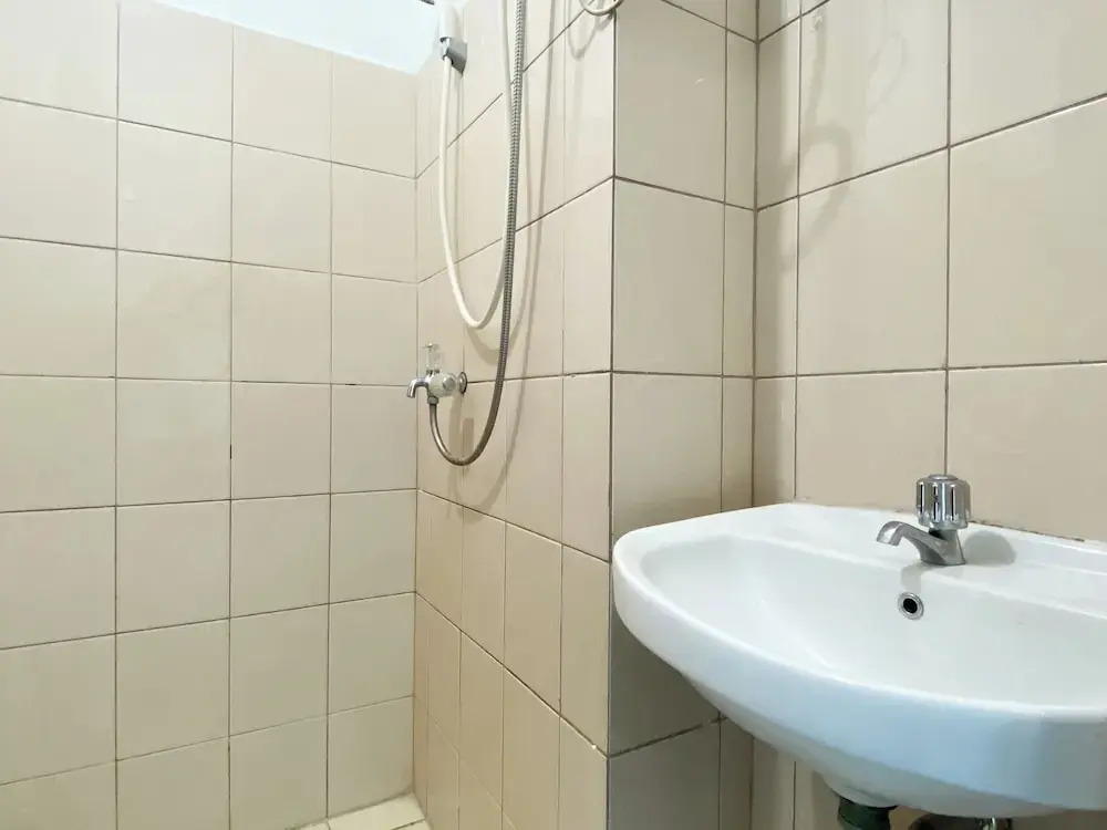 Good Deal And Homey 1Br Tifolia Apartment