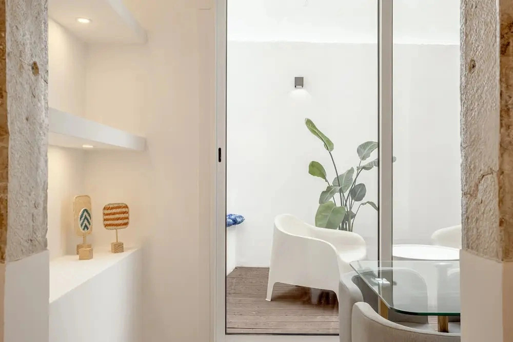 GRA A Terrace by Homing