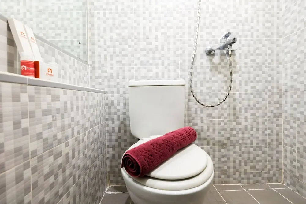 Modern 2BR Kalibata City Apartment