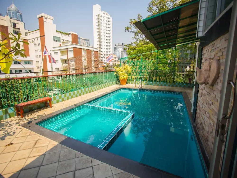 Nida Rooms Sukhumvit Nana Khlong Tei