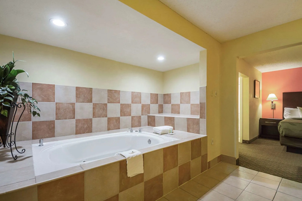 Studio 6 Suites North Richland Hills TX