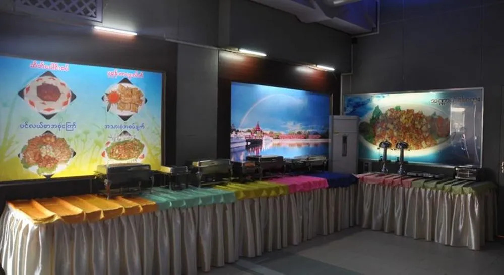 Golden City Crown Hotel
