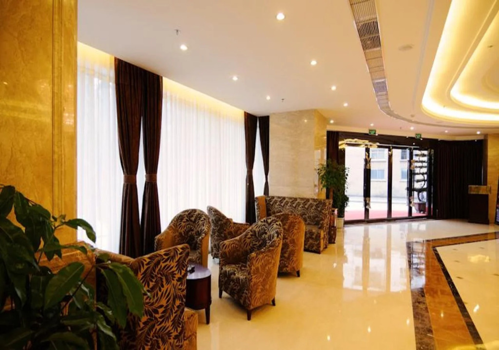 For Star Hotel Renmin North Road