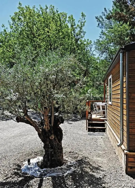Chalet-clim-2chb-10minsAixEnPce-QuartierChic