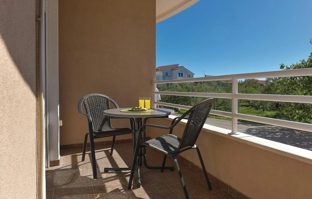 Nice Home in Vodice With Wifi and 1 Bedrooms