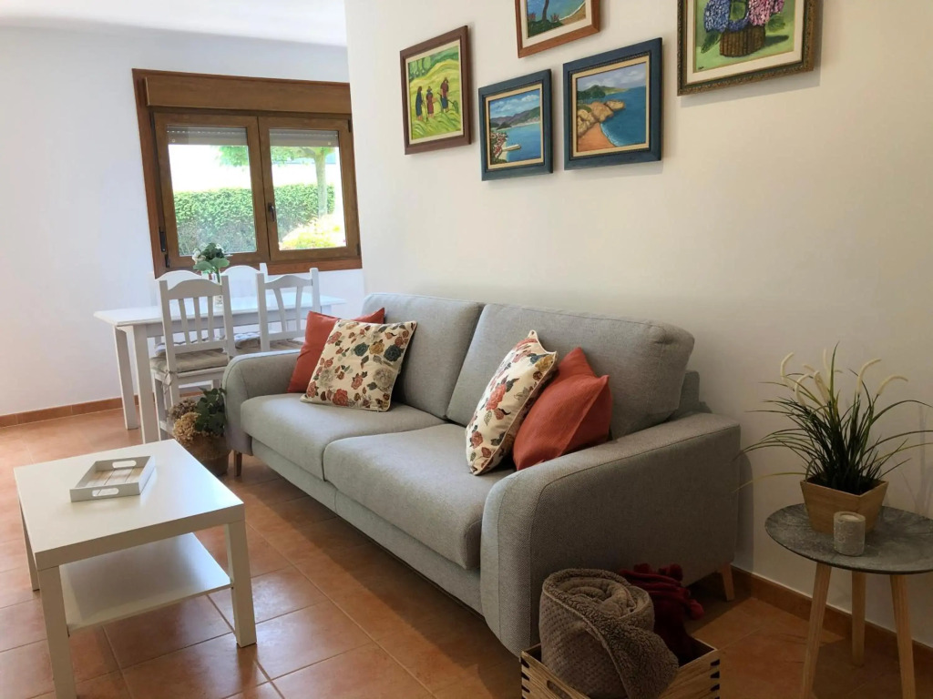 APARTAMENTOS MAR DE AREAS