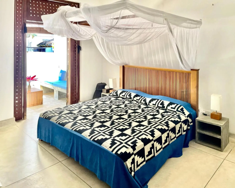 Isana Beach House