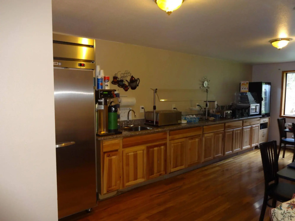 Nisqually Lodge