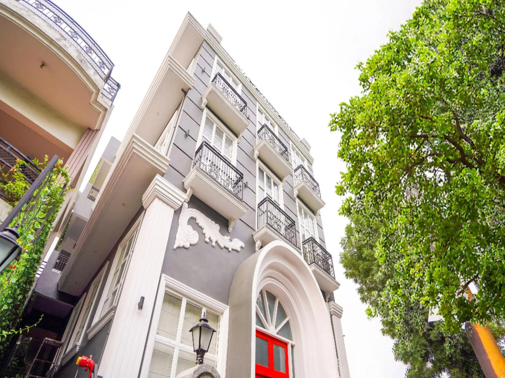 Townhouse Sector 19 Fun Republic Mall Indiranagar