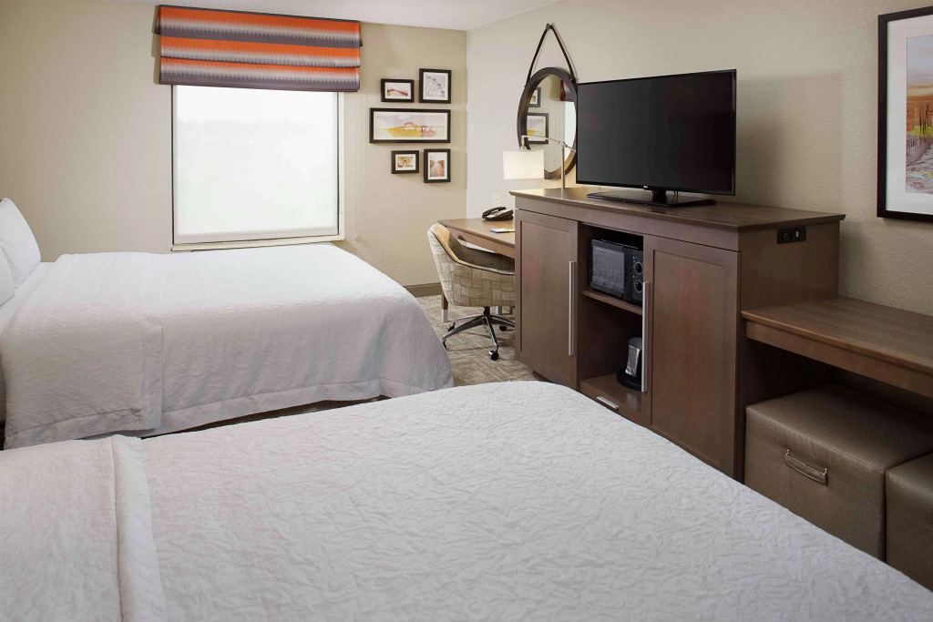 Hampton Inn by Hilton Garden City Long Island