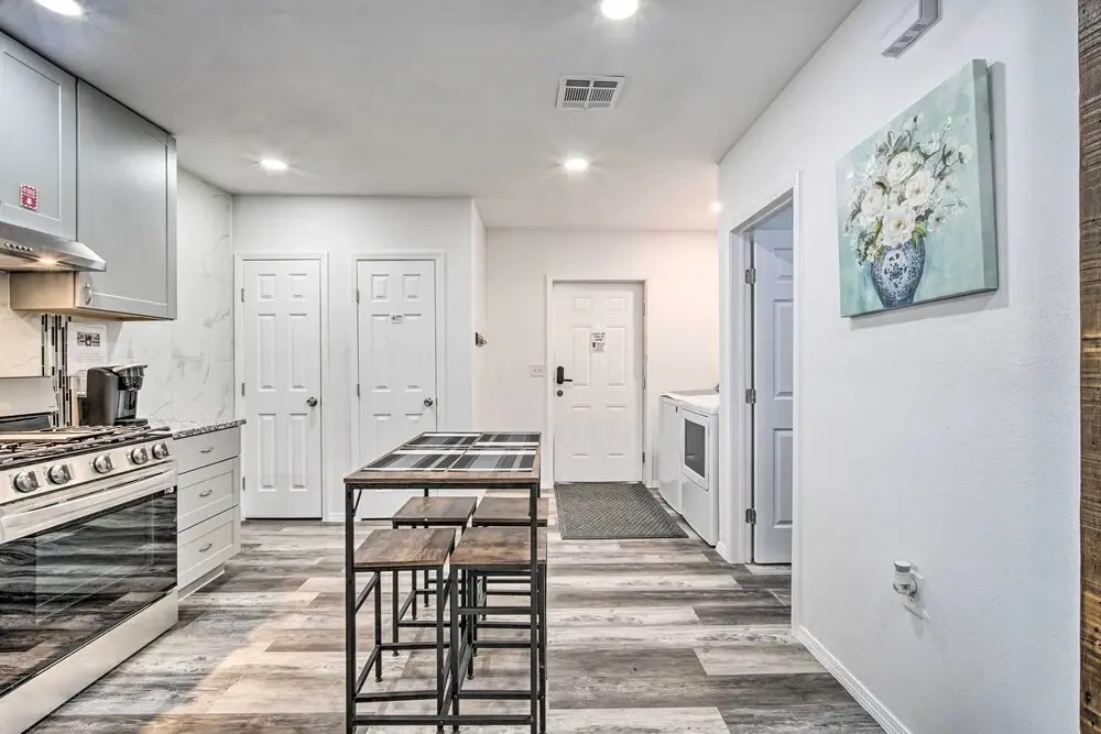 Modern West TX Home in the Heart of El Paso!