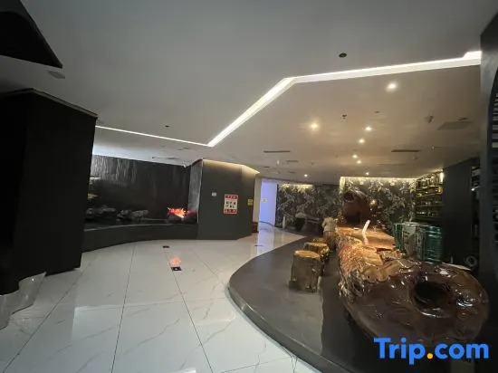 Wukong E-sports Hotel (Guiyang Yunyan District Government/Yitian Holiday World Branch)