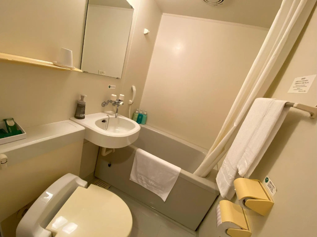 Hotel Route-Inn Shin-Shirakawa Eki Higashi