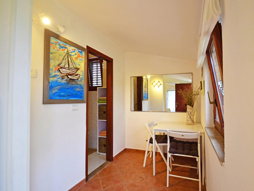 Holiday Home Aron by Interhome