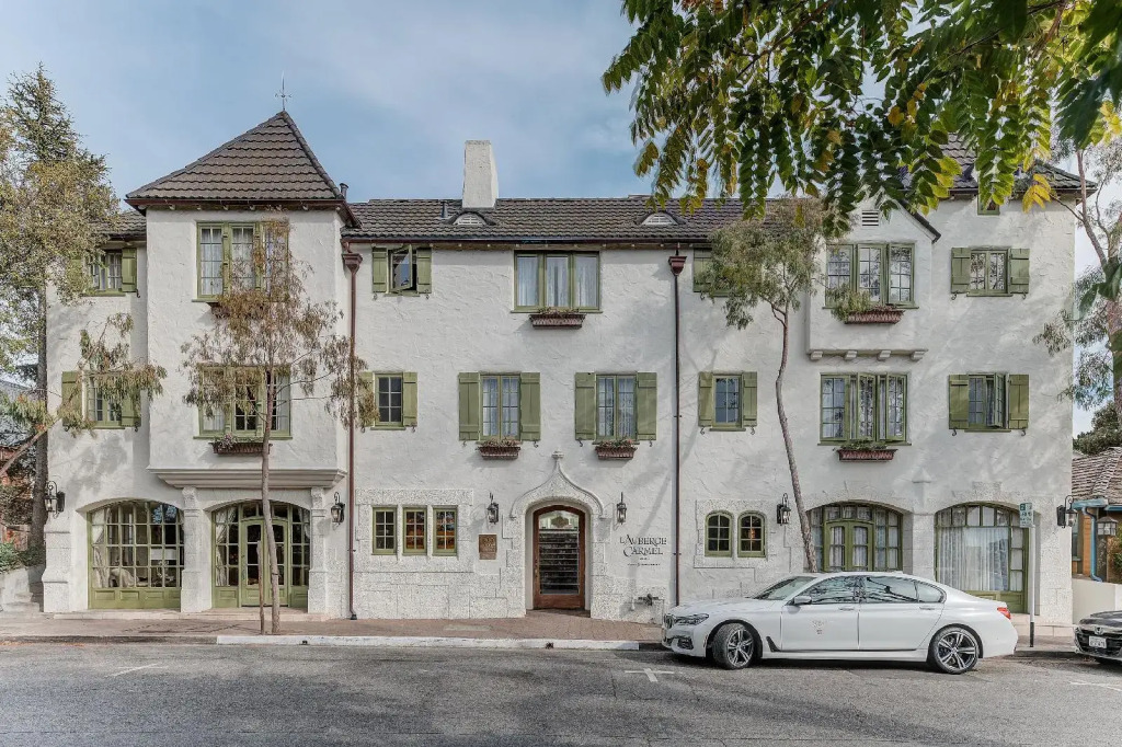 L Auberge Carmel