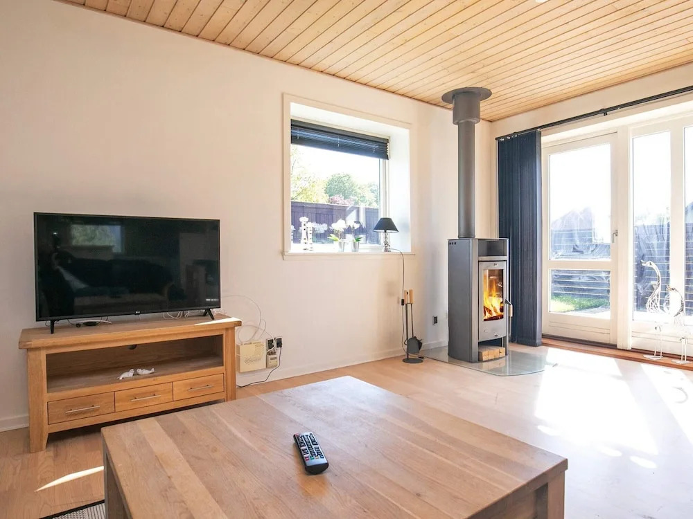 4 person holiday home in Oksbøl
