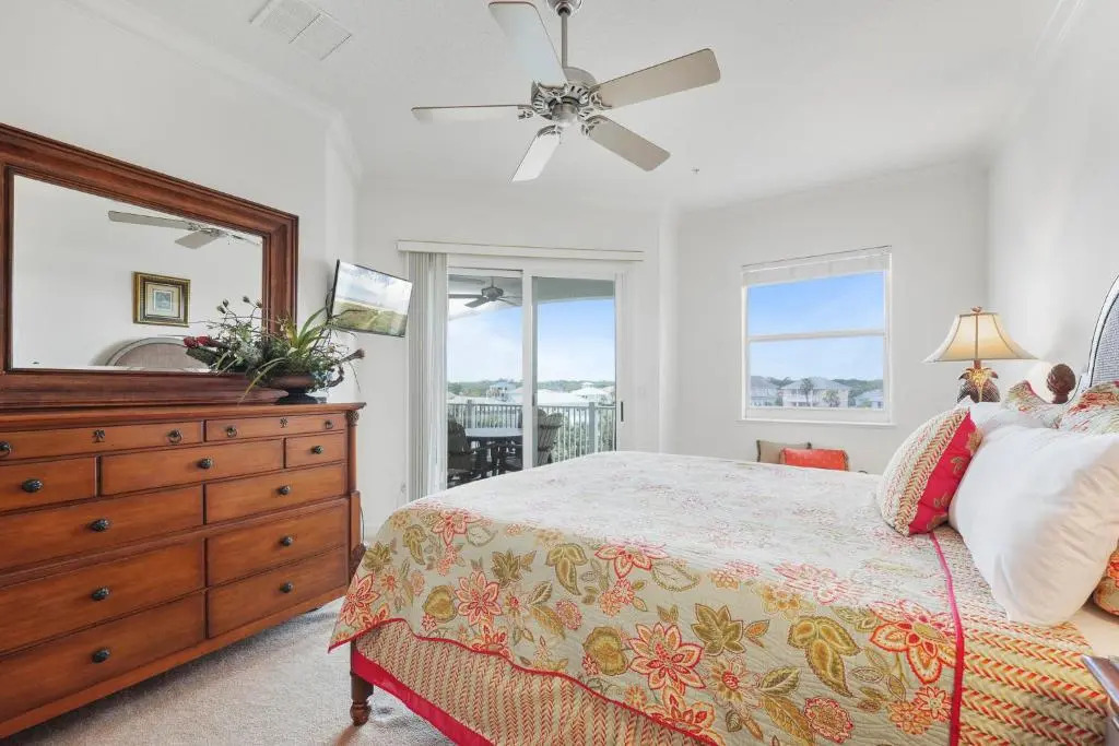 942 Cinnamon Beach, 3 Bedroom, Sleeps 8, 2 Pools, Elevator, WiFi