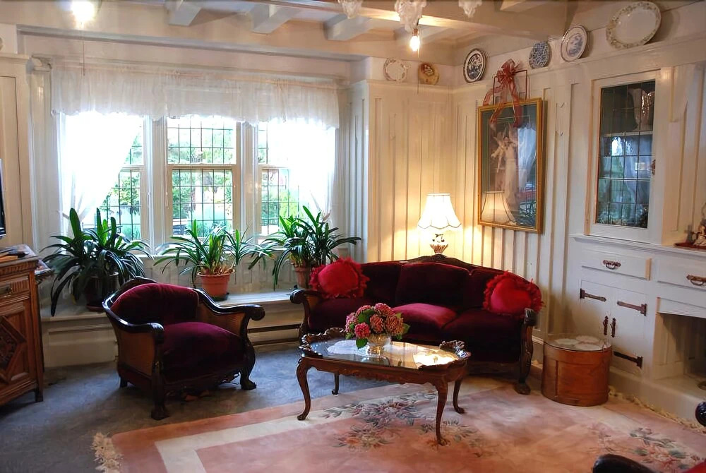 Trutch Manor